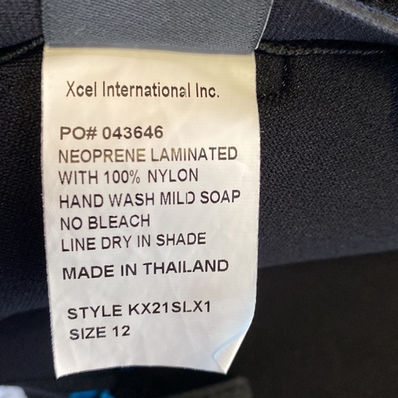 Wet Suit XCEL Child Size 12 - Picture 7 of 8